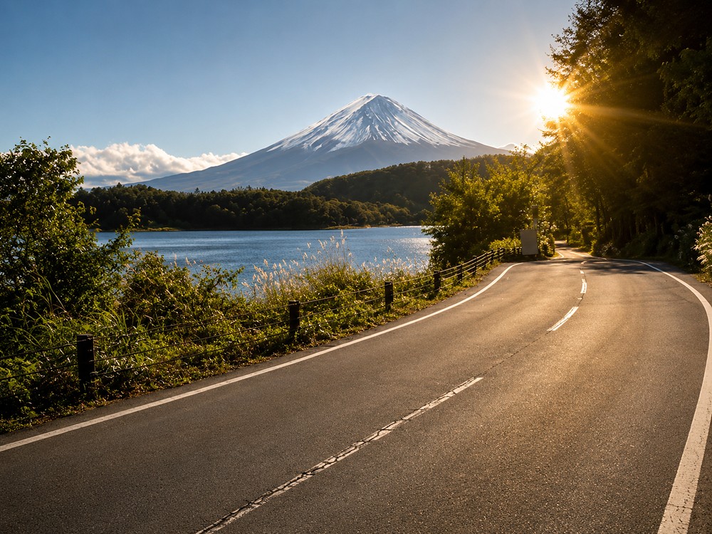 Estrada com vista para o Monte Fuji, Japão